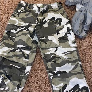 Camo pants